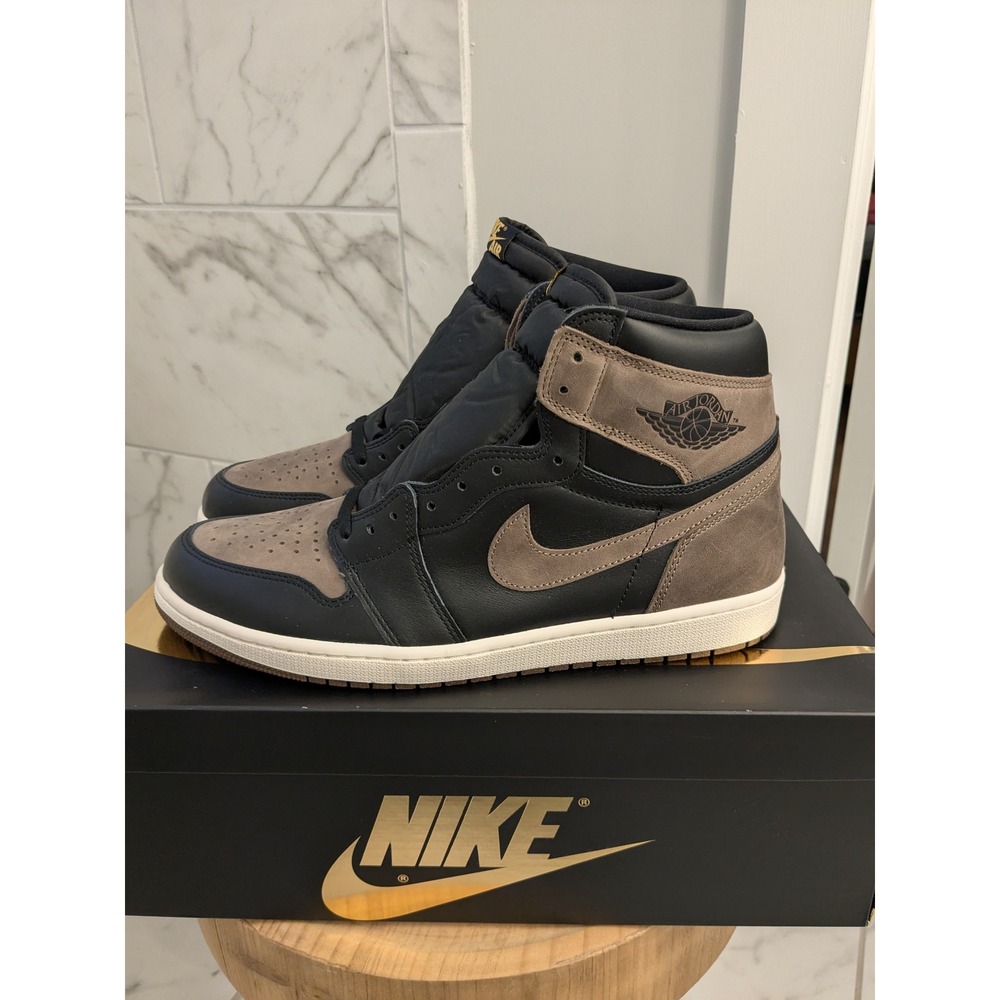 Air‎ Jordan 1 Retro High OG Black Metallic Gold Brown Sneakers Mens Size 14